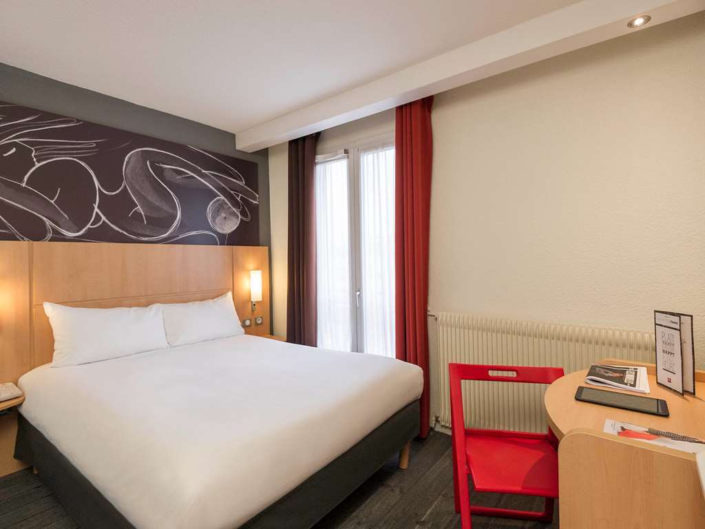 Ibis Wellingborough Hotel Room photo