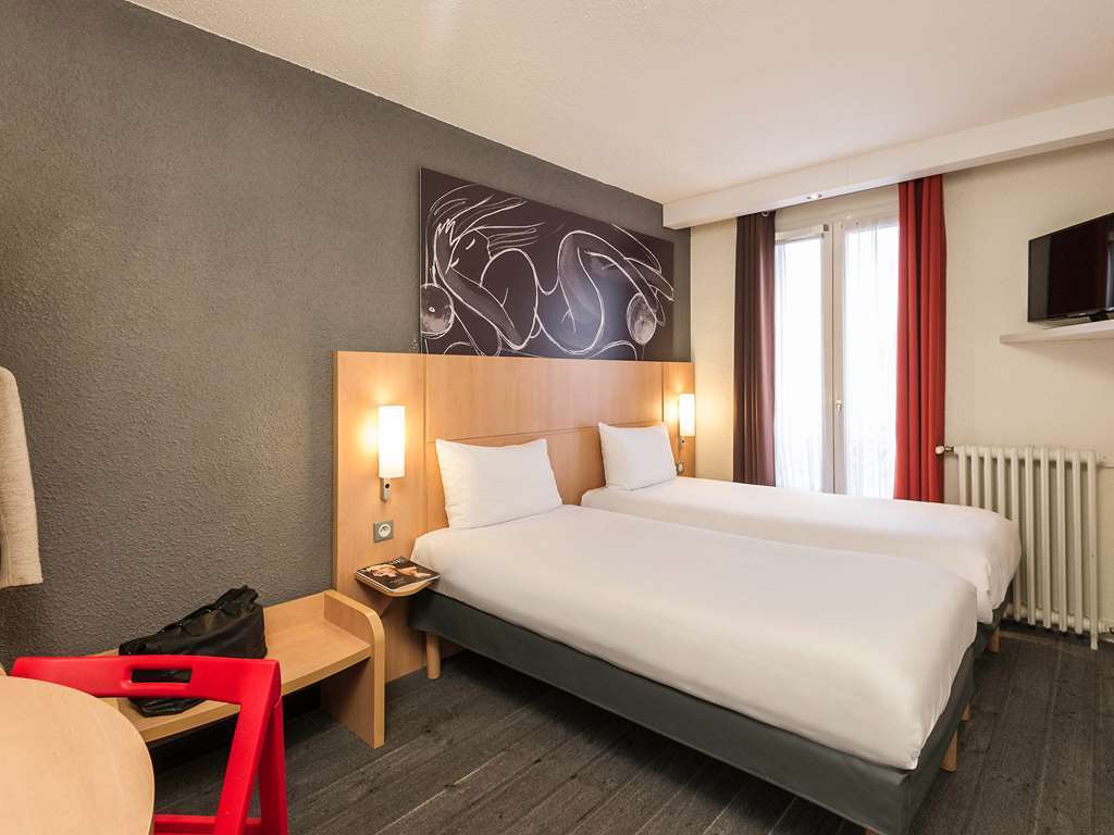 Ibis Wellingborough Hotel Exterior photo